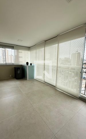 Apartamento à venda com 90m², 2 quartos e 2 vagasVaranda e Área de Serviço