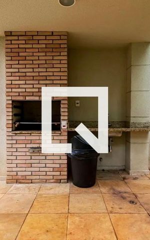 Apartamento à venda com 108m², 3 quartos e 3 vagas Apartamento à venda com 108m², 3 quartos e 3 vagasÁrea comum - Churrasqueira
