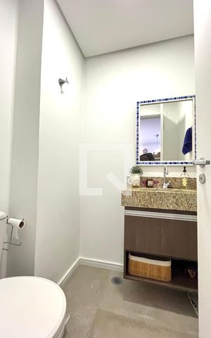 Apartamento à venda com 108m², 3 quartos e 3 vagas Apartamento à venda com 108m², 3 quartos e 3 vagasLavabo