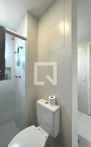 Apartamento à venda com 108m², 3 quartos e 3 vagas Apartamento à venda com 108m², 3 quartos e 3 vagasBanheiro da Suíte