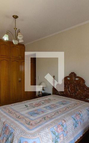 Apartamento à venda com 221m², 4 quartos e 3 vagas Apartamento à venda com 221m², 4 quartos e 3 vagasSuíte 1