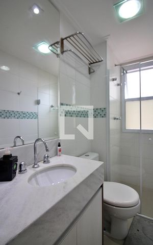 Apartamento à venda com 96m², 3 quartos e 2 vagasBanheiro Social
