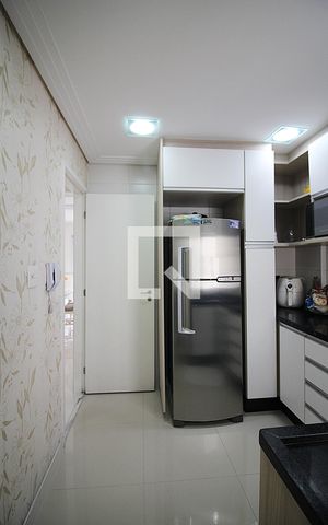 Apartamento à venda com 96m², 3 quartos e 2 vagasCozinha