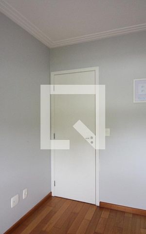 Apartamento à venda com 96m², 3 quartos e 2 vagasQuarto 3