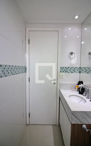 Apartamento à venda com 96m², 3 quartos e 2 vagasBanheiro Social