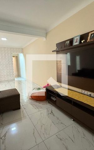 Casa para alugar com 300m², 3 quartos e 3 vagasSala