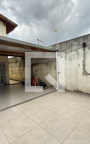 Casa para alugar com 300m², 3 quartos e 3 vagasÁrea comum