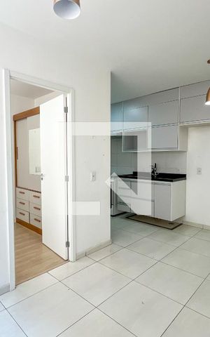 Apartamento à venda com 34m², 2 quartos e sem vaga Apartamento à venda com 34m², 2 quartos e sem vagaSala