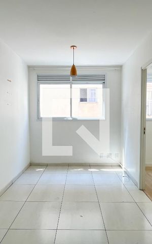 Apartamento à venda com 34m², 2 quartos e sem vaga Apartamento à venda com 34m², 2 quartos e sem vagaSala
