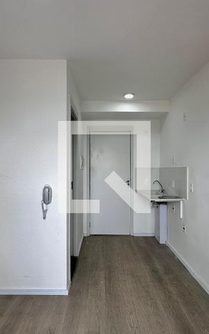 Studio para alugar com 20m², 1 quarto e sem vaga Studio para alugar com 20m², 1 quarto e sem vagaStudio