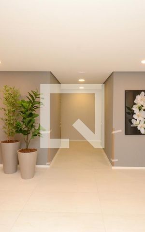 Apartamento para alugar com 58m², 3 quartos e 1 vagaHall social