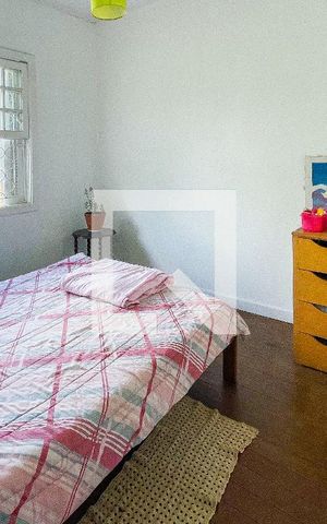 Casa para alugar com 250m², 3 quartos e sem vaga Casa para alugar com 250m², 3 quartos e sem vagaQuarto 1