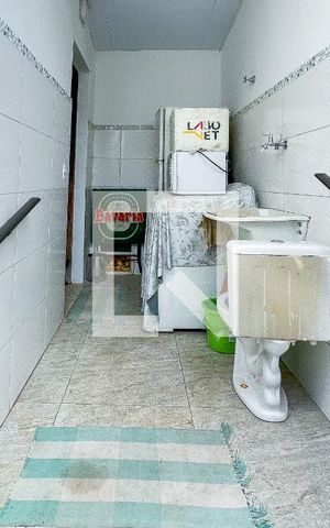 Casa para alugar com 250m², 3 quartos e sem vaga Casa para alugar com 250m², 3 quartos e sem vagaLavanderia