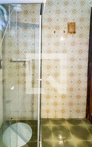 Casa para alugar com 250m², 3 quartos e sem vaga Casa para alugar com 250m², 3 quartos e sem vagaBanheiro
