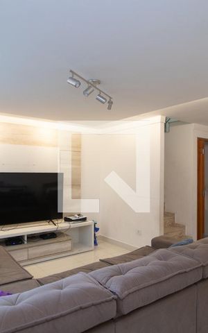 Casa de condomínio à venda com 115m², 3 quartos e 2 vagas Casa de condomínio à venda com 115m², 3 quartos e 2 vagasSala