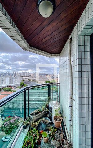 Apartamento à venda com 129m², 4 quartos e 4 vagasVaranda do Quarto 1