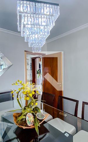 Apartamento à venda com 129m², 4 quartos e 4 vagasSala