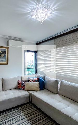 Apartamento à venda com 129m², 4 quartos e 4 vagasSala