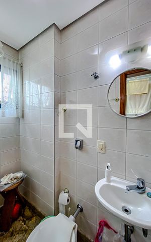 Apartamento à venda com 129m², 4 quartos e 4 vagasBanheiro de serviço