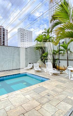 Apartamento à venda com 129m², 4 quartos e 4 vagasÁrea comum - Piscina