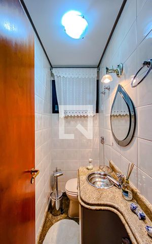 Apartamento à venda com 129m², 4 quartos e 4 vagasLavabo
