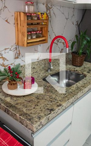 Apartamento à venda com 35m², 2 quartos e sem vaga Apartamento à venda com 35m², 2 quartos e sem vagaSala/cozinha