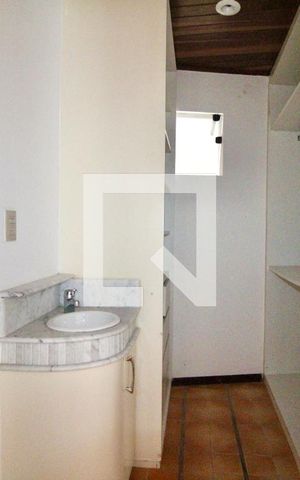 Casa para alugar com 200m², 4 quartos e 2 vagasSuíte 2