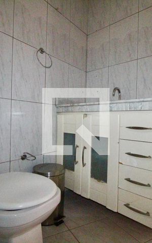 Casa para alugar com 200m², 4 quartos e 2 vagasBanheiro da Suíte 2