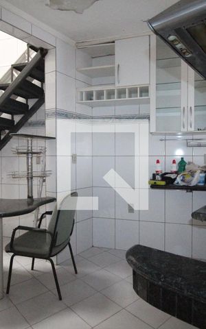 Casa para alugar com 200m², 4 quartos e 2 vagasCozinha e Área de Serviço