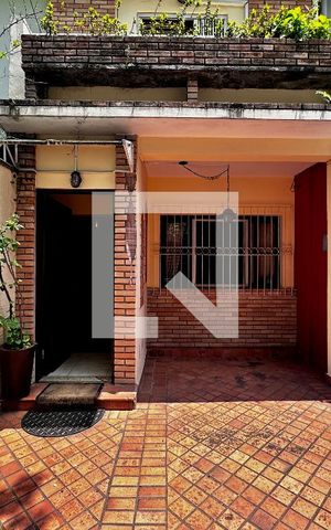 Casa à venda com 114m², 2 quartos e 1 vaga Casa à venda com 114m², 2 quartos e 1 vagaGaragem