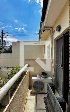 Casa à venda com 114m², 2 quartos e 1 vaga Casa à venda com 114m², 2 quartos e 1 vagaSacada Quarto 1