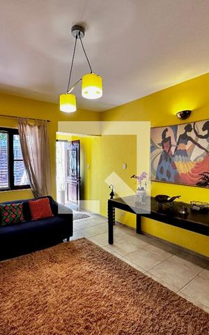 Casa à venda com 114m², 2 quartos e 1 vaga Casa à venda com 114m², 2 quartos e 1 vagaSala
