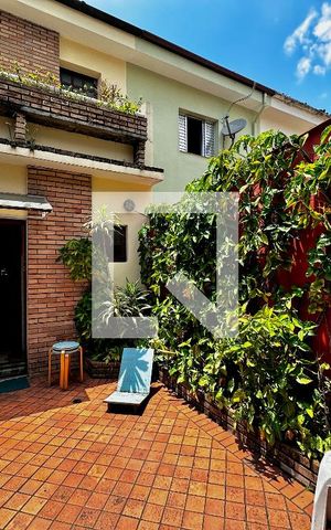Casa à venda com 114m², 2 quartos e 1 vaga Casa à venda com 114m², 2 quartos e 1 vagaQuintal
