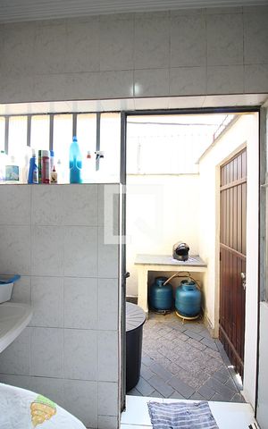 Casa à venda com 260m², 2 quartos e 2 vagasÁrea de Serviço