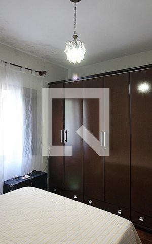 Casa à venda com 260m², 2 quartos e 2 vagasSuíte 1