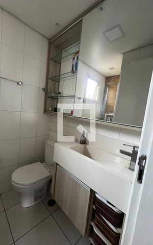 Apartamento à venda com 82m², 2 quartos e 2 vagas Apartamento à venda com 82m², 2 quartos e 2 vagasBanheiro