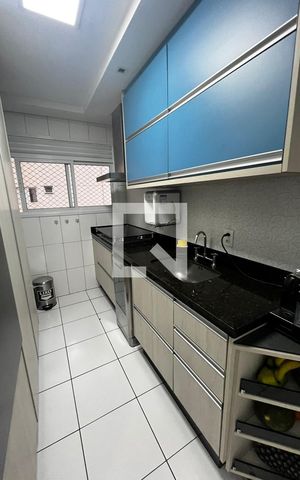 Apartamento à venda com 82m², 2 quartos e 2 vagas Apartamento à venda com 82m², 2 quartos e 2 vagasCozinha