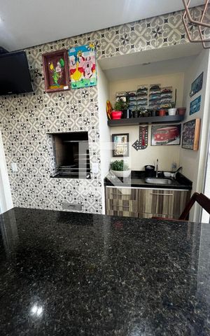 Apartamento à venda com 82m², 2 quartos e 2 vagas Apartamento à venda com 82m², 2 quartos e 2 vagasSacada