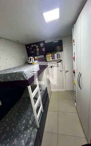 Apartamento à venda com 82m², 2 quartos e 2 vagas Apartamento à venda com 82m², 2 quartos e 2 vagasQuarto
