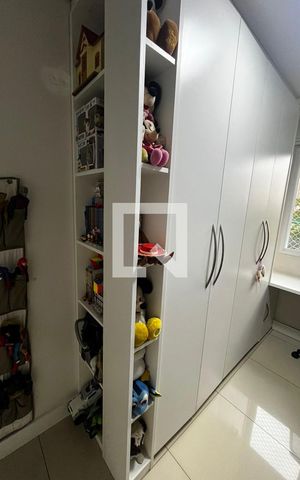 Apartamento à venda com 82m², 2 quartos e 2 vagas Apartamento à venda com 82m², 2 quartos e 2 vagasQuarto