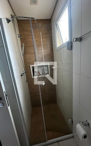 Apartamento à venda com 82m², 2 quartos e 2 vagas Apartamento à venda com 82m², 2 quartos e 2 vagasBanheiro