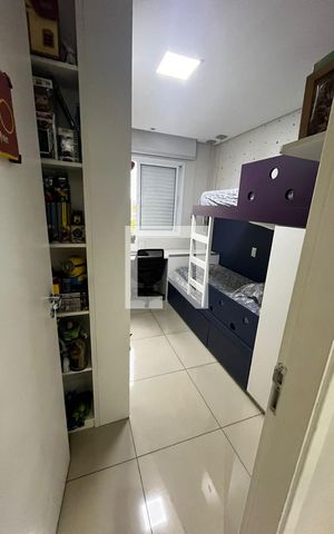 Apartamento à venda com 82m², 2 quartos e 2 vagas Apartamento à venda com 82m², 2 quartos e 2 vagasQuarto