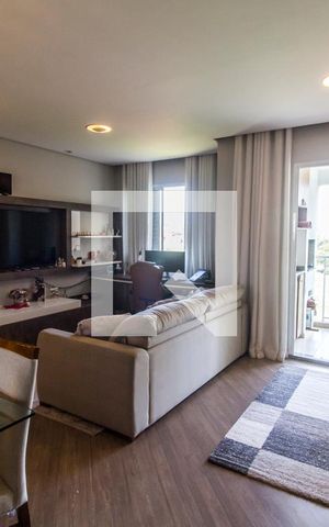 Apartamento à venda com 73m², 2 quartos e 1 vaga Apartamento à venda com 73m², 2 quartos e 1 vagaSala
