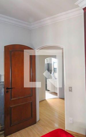 Apartamento à venda com 136m², 4 quartos e 2 vagas Apartamento à venda com 136m², 4 quartos e 2 vagasQuarto 2