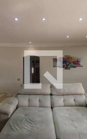 Apartamento à venda com 136m², 4 quartos e 2 vagas Apartamento à venda com 136m², 4 quartos e 2 vagasSala