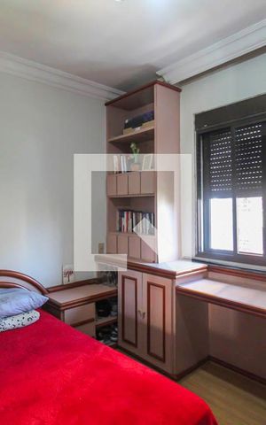 Apartamento à venda com 136m², 4 quartos e 2 vagas Apartamento à venda com 136m², 4 quartos e 2 vagasQuarto 2