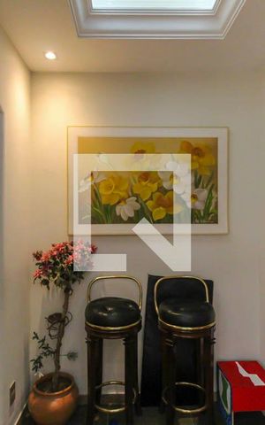 Apartamento à venda com 136m², 4 quartos e 2 vagas Apartamento à venda com 136m², 4 quartos e 2 vagasHall de entrada