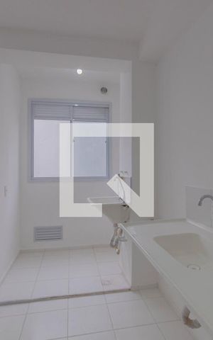 Apartamento à venda com 38m², 1 quarto e sem vaga Apartamento à venda com 38m², 1 quarto e sem vagaCozinha e Área de Serviço