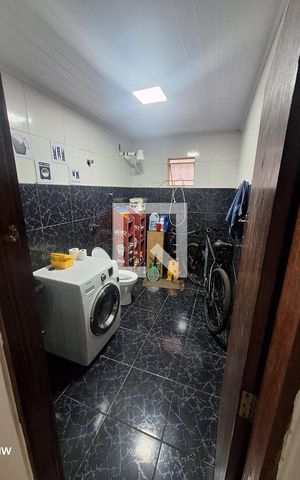 Casa à venda com 180m², 3 quartos e 2 vagas Casa à venda com 180m², 3 quartos e 2 vagasLavanderia