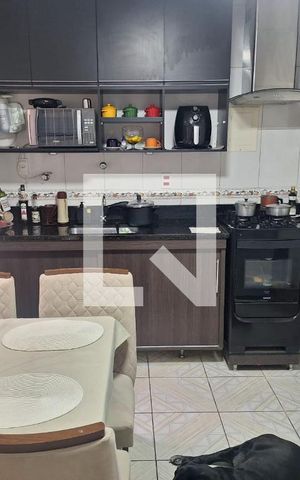 Casa à venda com 180m², 3 quartos e 2 vagas Casa à venda com 180m², 3 quartos e 2 vagasCozinha